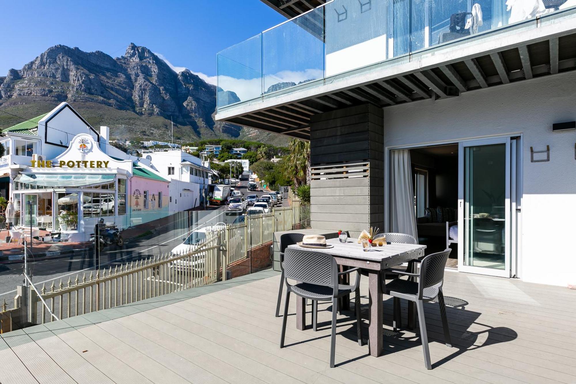 Camps Bay Village - Studios And Apartments Fokváros Kültér fotó