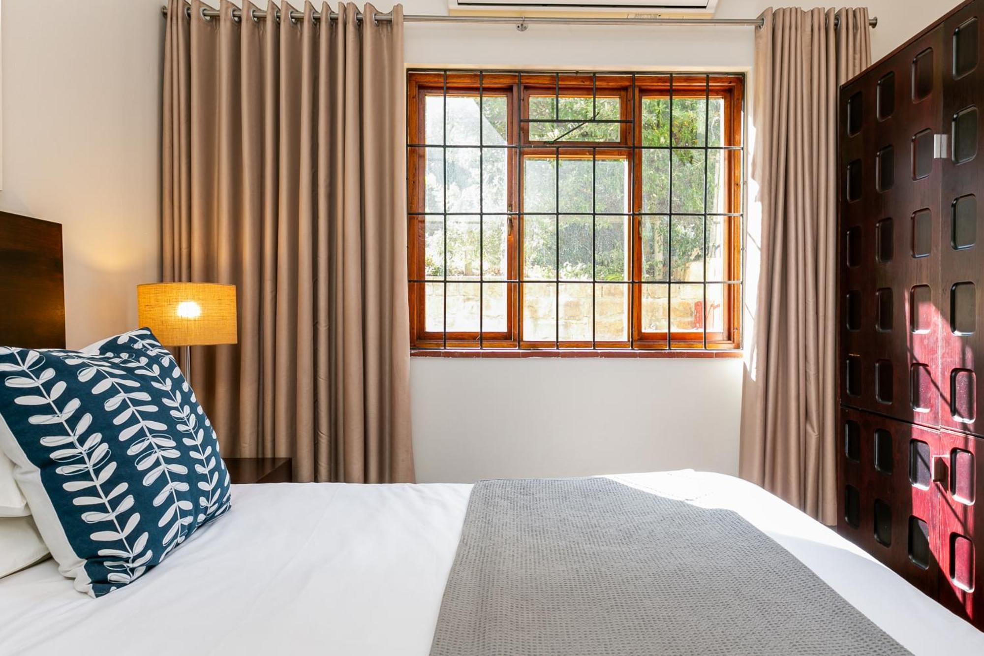 Camps Bay Village - Studios And Apartments Fokváros Szoba fotó