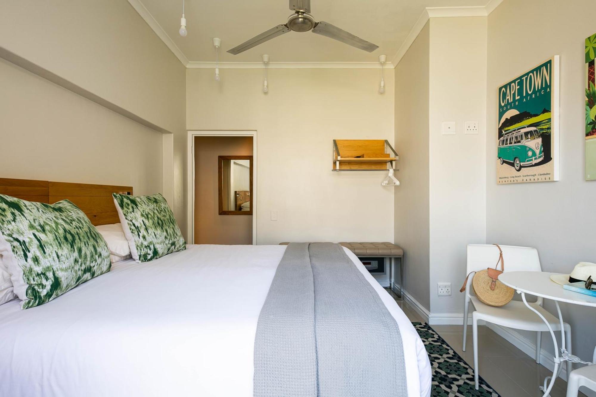 Camps Bay Village - Studios And Apartments Fokváros Kültér fotó